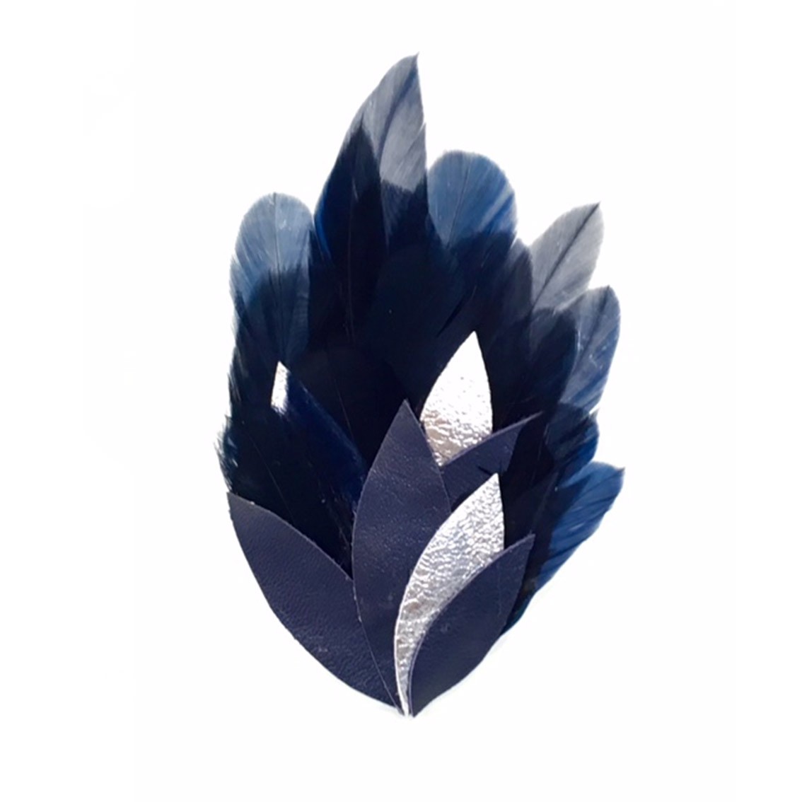 pince plumes et feuilles de cuir marine